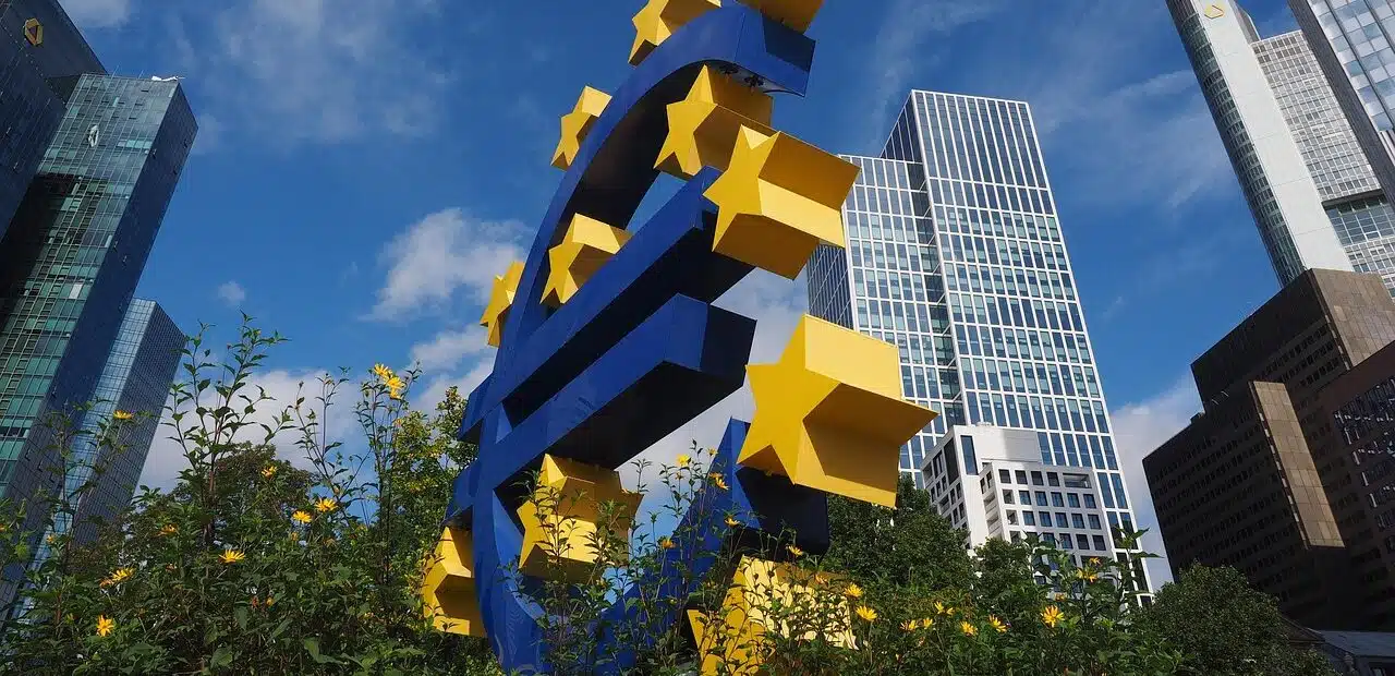 EU sculpture